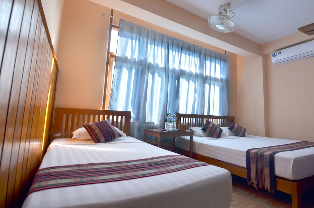 Superior Triple Room photo 3