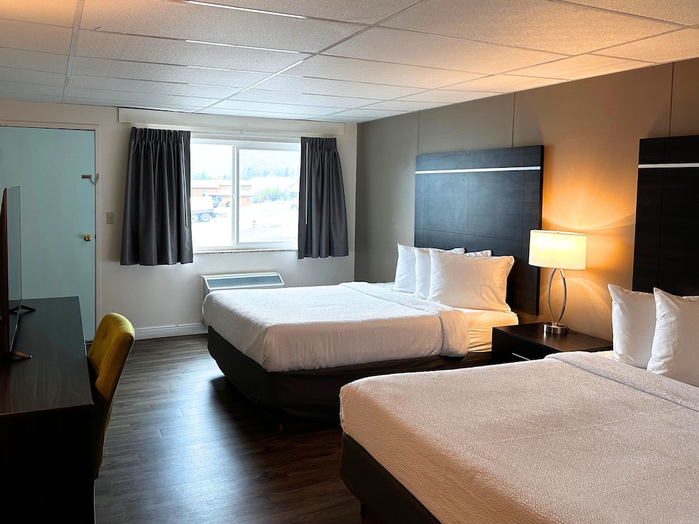 Deluxe Double Room, 2 Queen Beds, Balcony