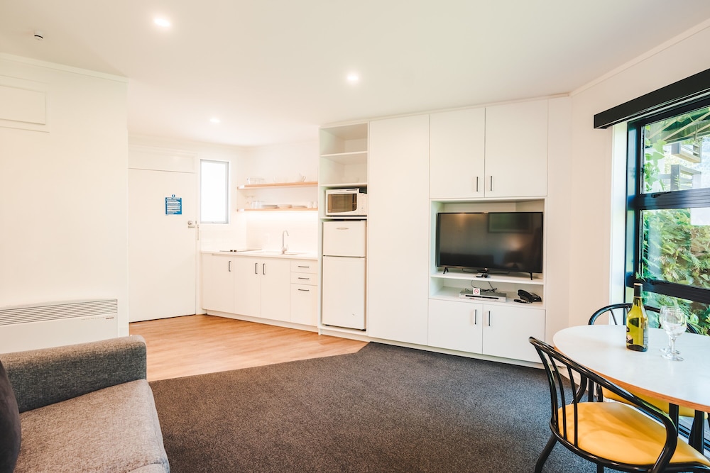 Classic Room, 1 Bedroom - Photo 6