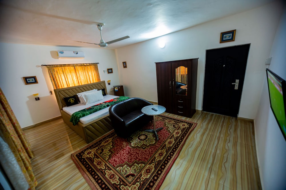 Deluxe Double Room, 1 Queen Bed photo 1