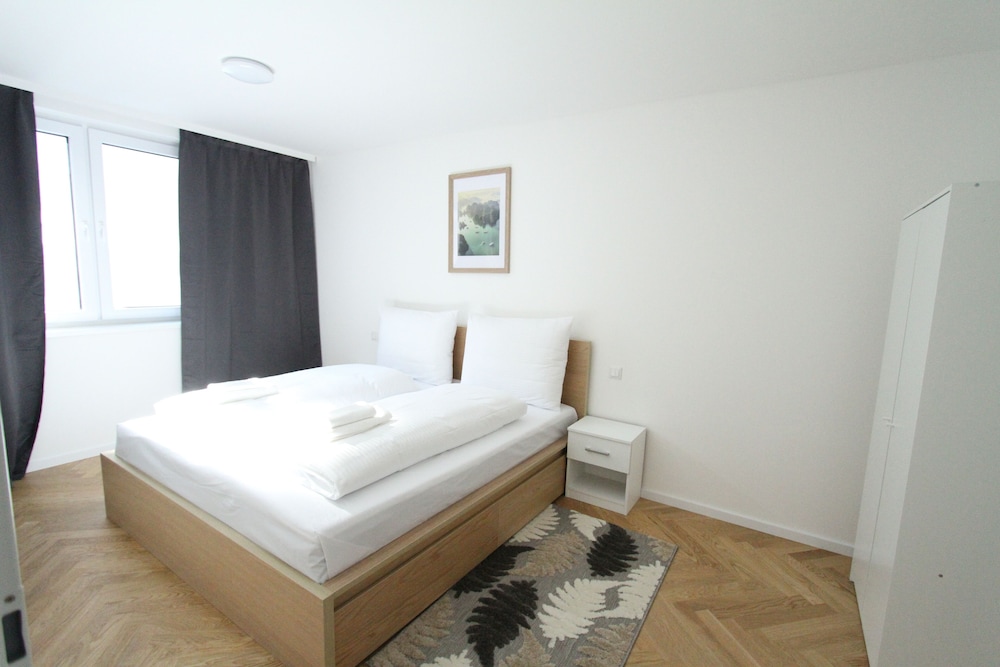 Superior Apartment, City View