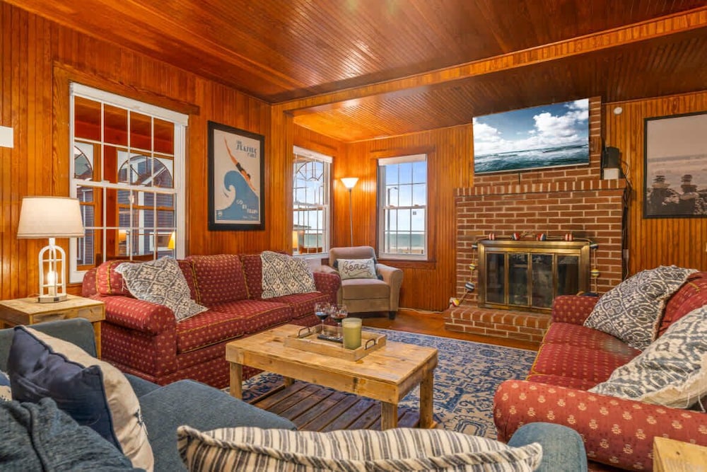 House, Multiple Beds, Kitchen, Ocean View (Danemead Cottage)