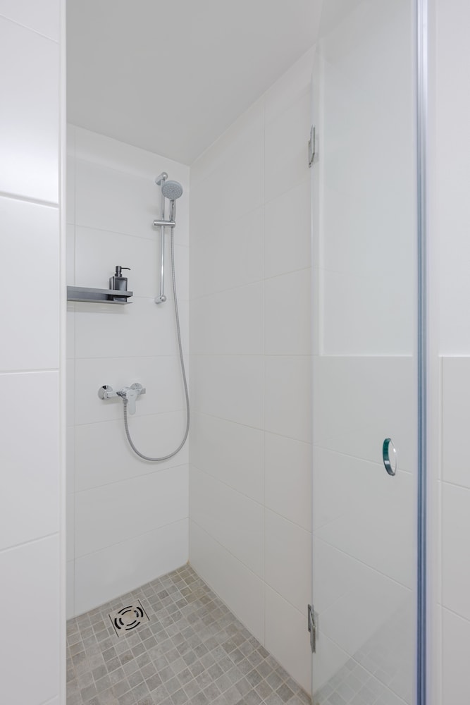 Superior Twin Room - Photo 7