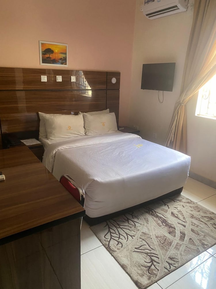 Executive Room photo 2