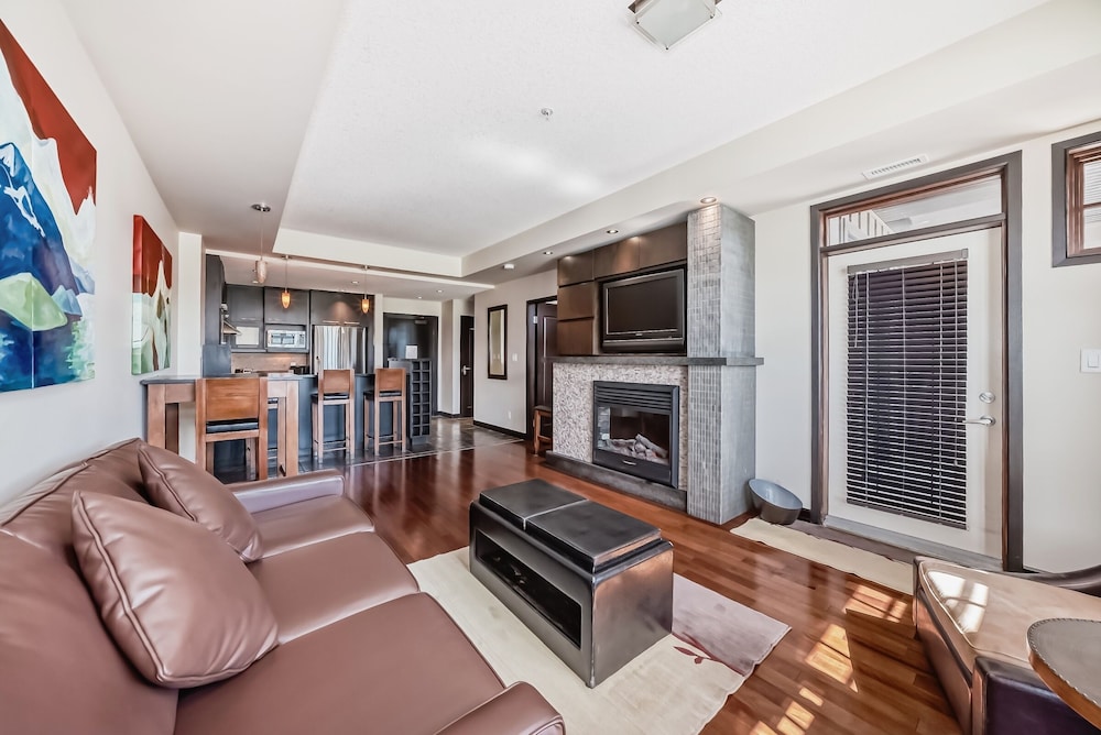 One Bedroom Suite Golf View