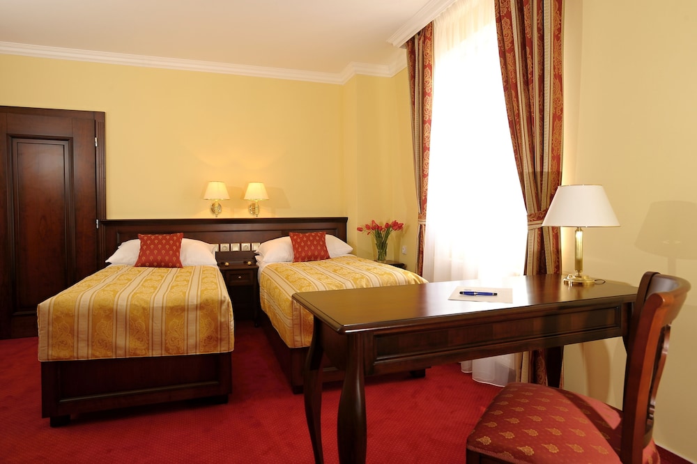 Standard Triple Room, 1 Bedroom, Non Smoking