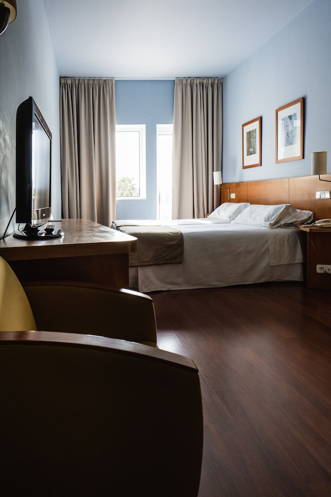 Double or Twin Room, City View