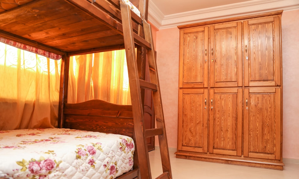 Shared Dormitory, Mixed Dorm (6 Beds) photo 3