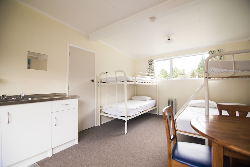 Classic Cabin, Multiple Beds photo 3
