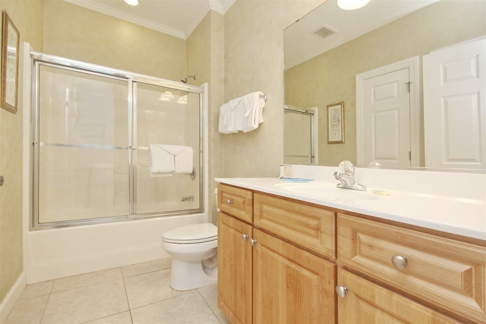 Deluxe Room, 1 King Bed