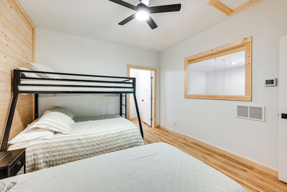 House (4 Bedrooms) photo 3