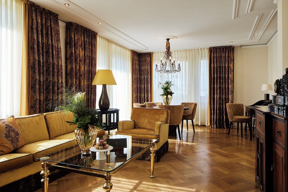 Suite (Michael Gorbatschow)