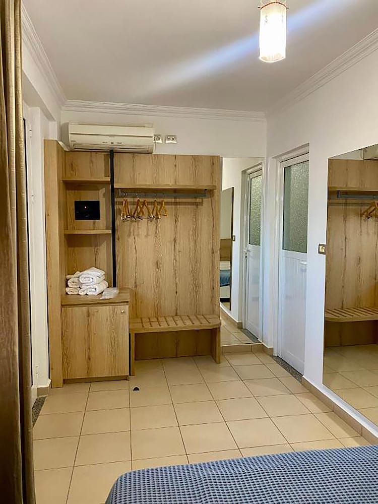Triple Room (Shared Balcony) photo 1