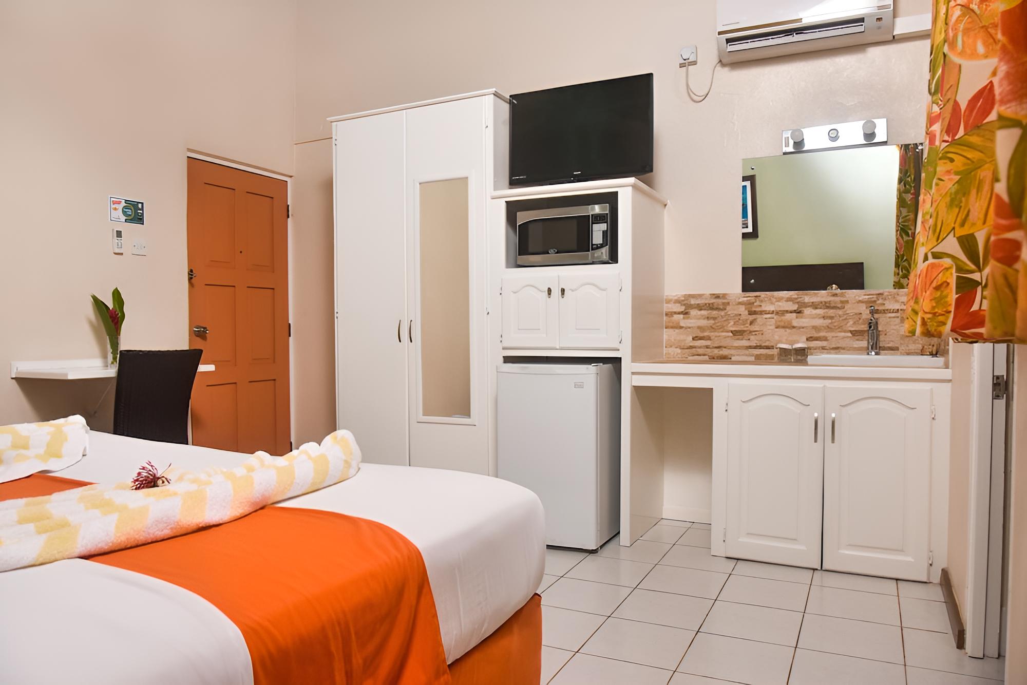 Panoramic Room