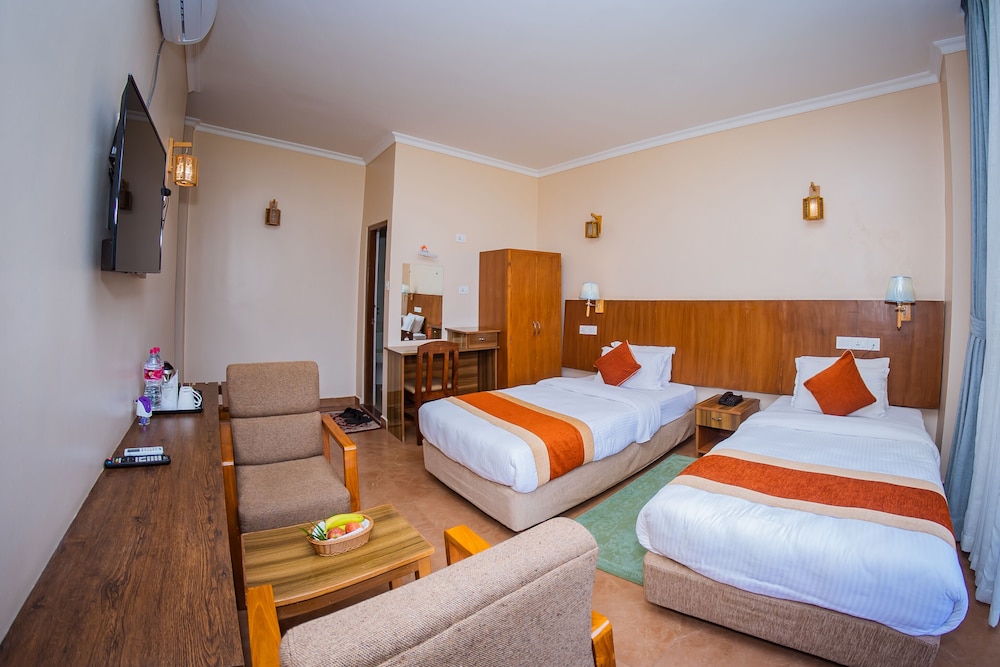 Deluxe Double or Twin Room, Lake View - Photo 6