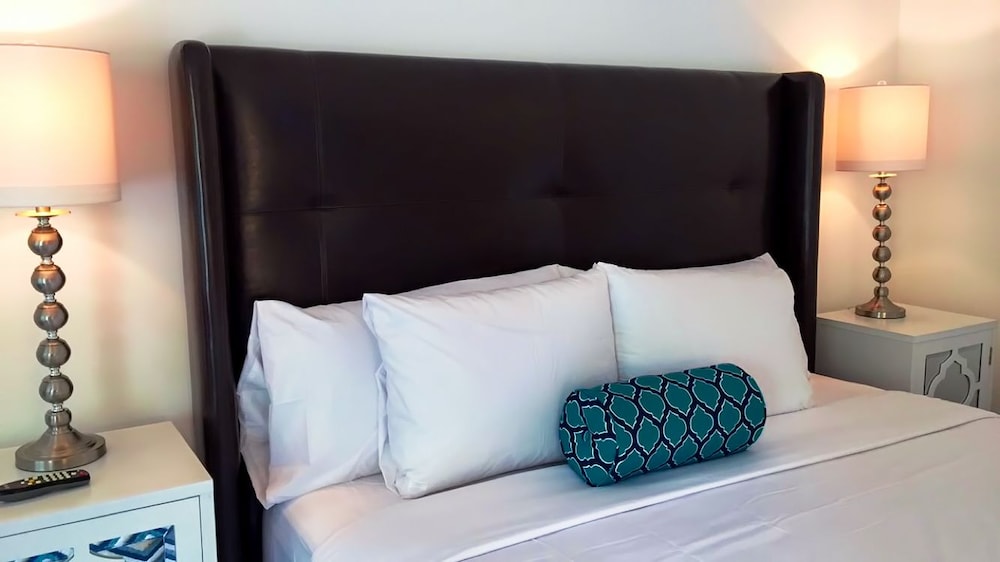 Standard Room, 1 King Bed photo 1