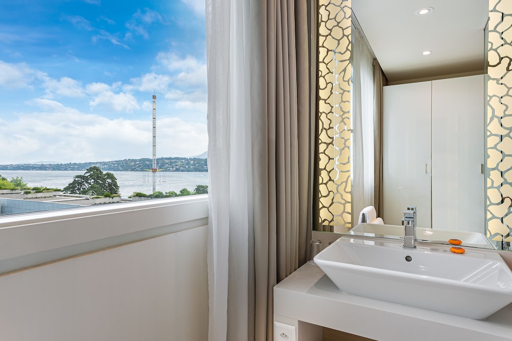 Executive Room, Lake View photo 3