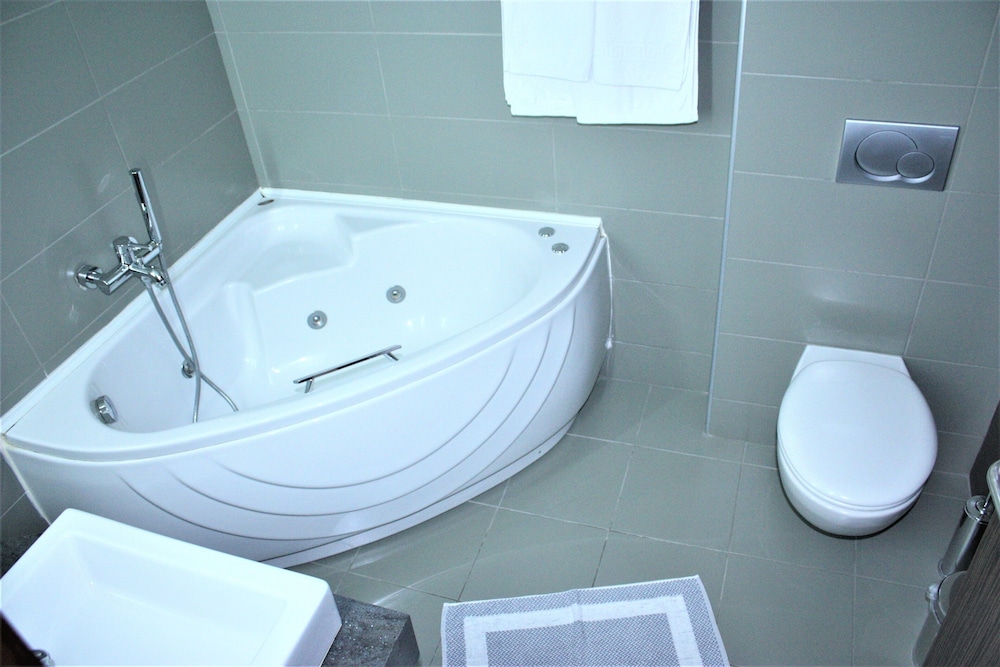 Double Room, Jetted Tub photo 2