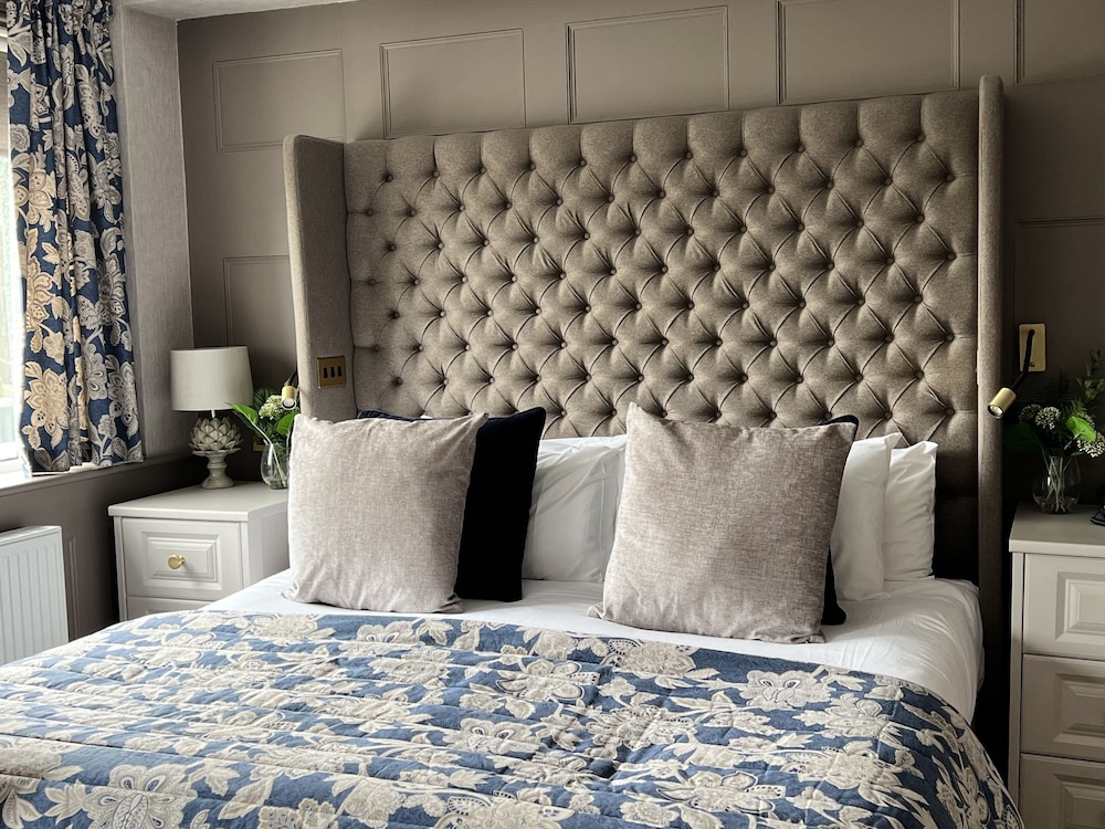 Superior Super-King Size Room photo 1