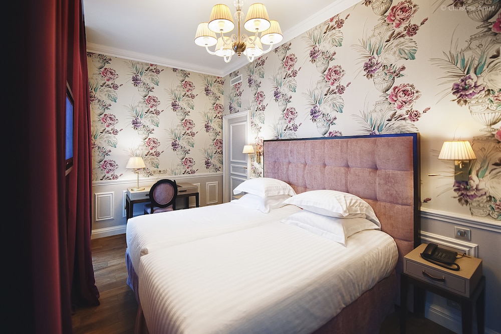 Deluxe Twin Room - Photo 1