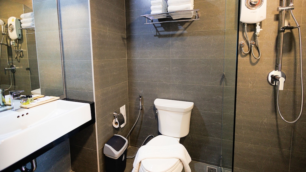 Deluxe Triple Room - Photo 4
