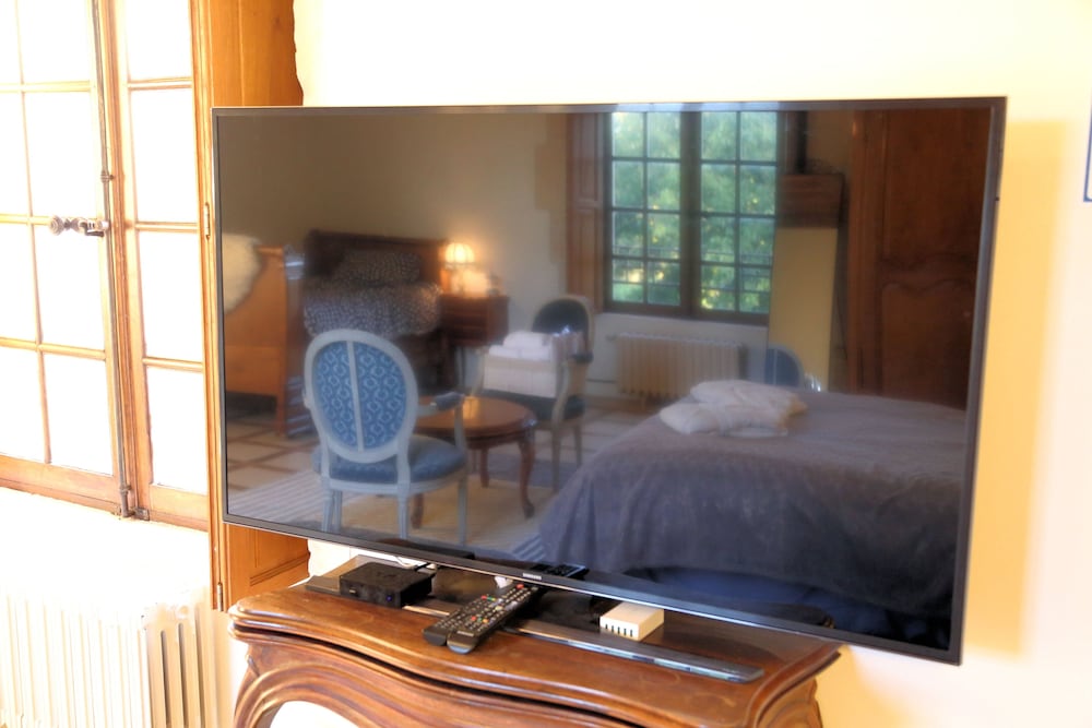 Deluxe Room - Photo 16