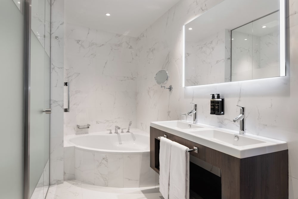Junior Suite - Photo 11