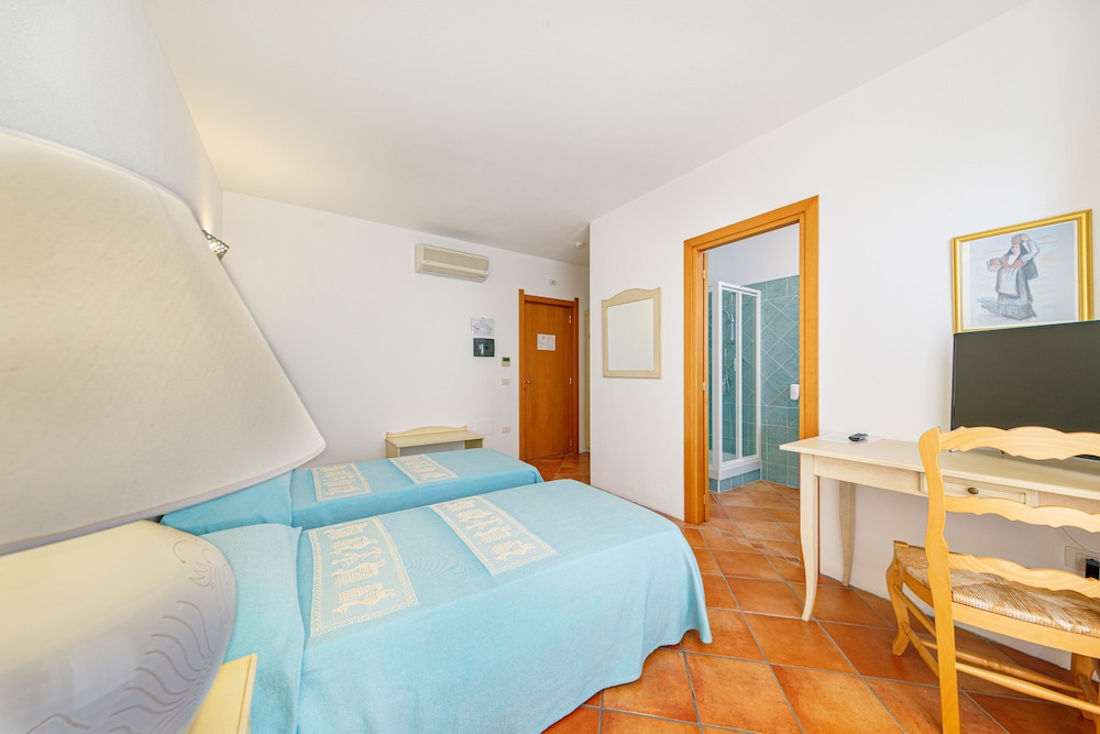 Superior Room - Photo 9