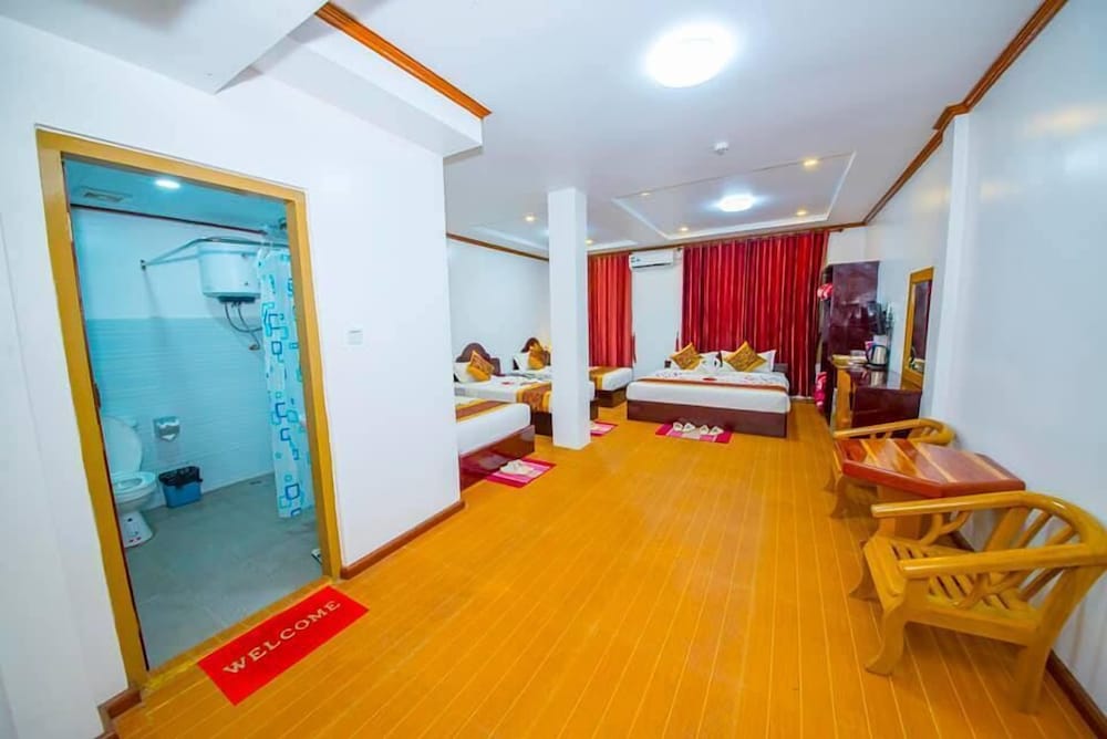 Superior Quadruple Room, Non Smoking photo 1