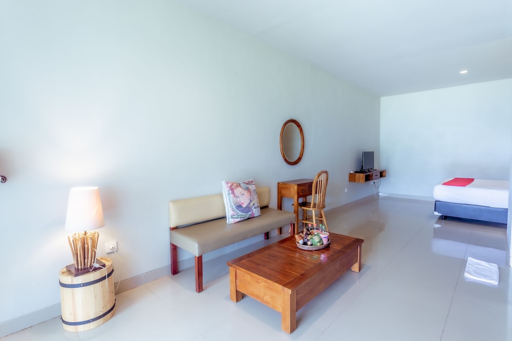 Deluxe Room - Photo 7
