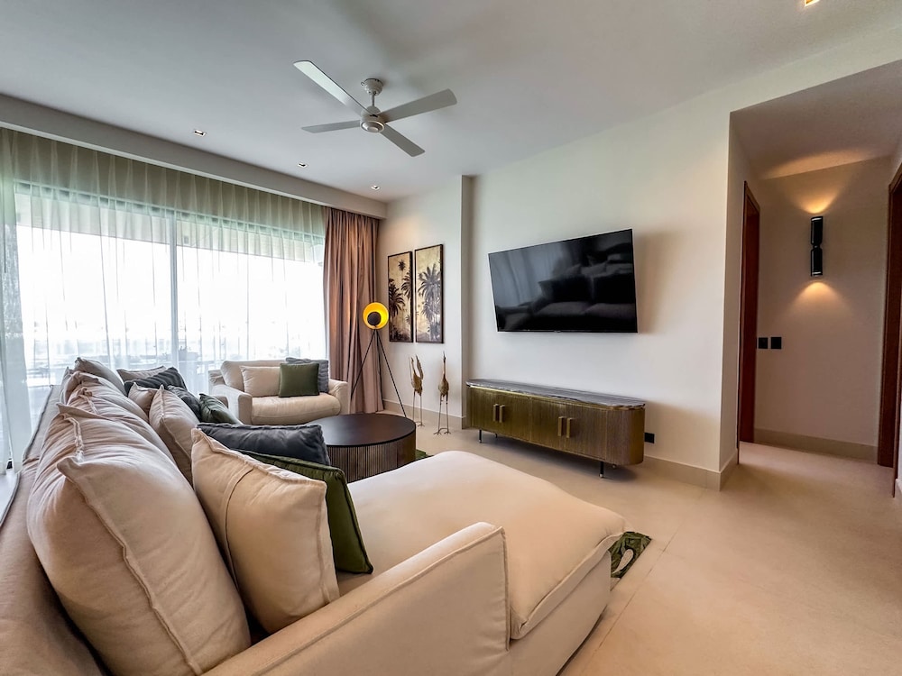Condo, 1 Bedroom photo 1
