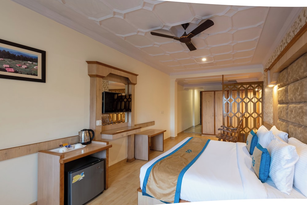 Premium Room - Photo 7