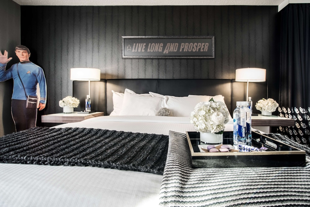 Room, 1 King Bed (The Final Frontier) - Photo 2