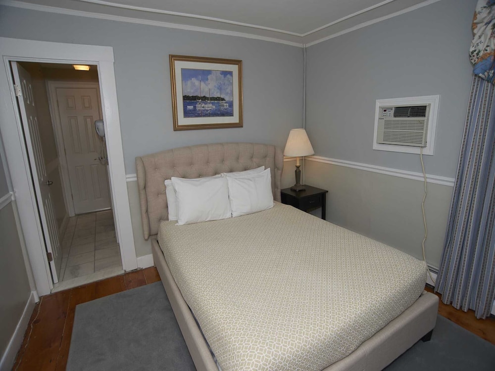 Standard Double Room, Ensuite (The House 17 Queen (no pe)