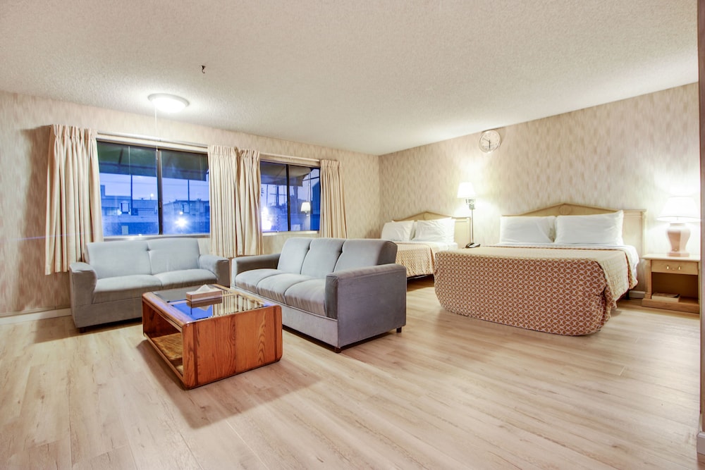 Standard Studio Suite photo 3