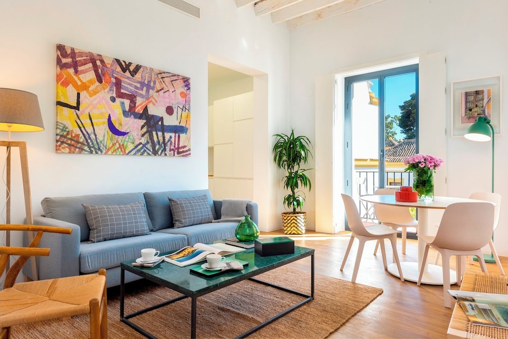 Apartment (2 Bedrooms)