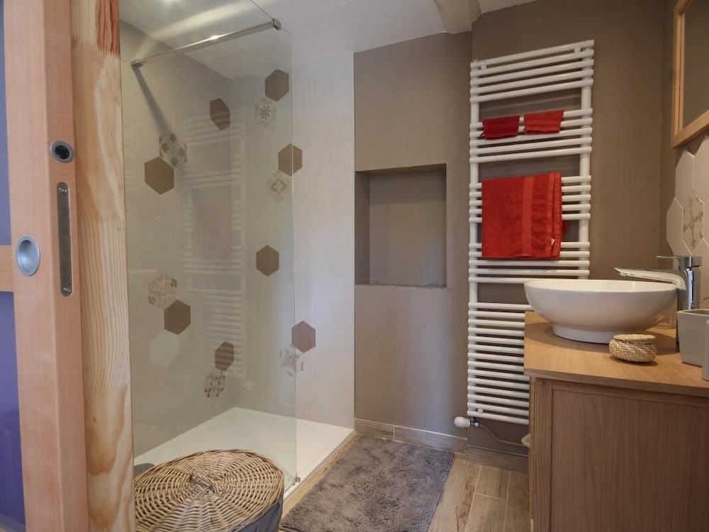 Classic Double Room, Ensuite, Garden View photo 2