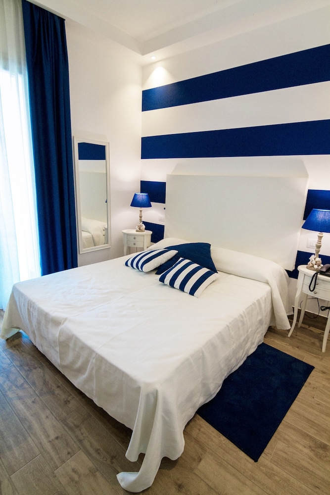 Double Room Single Use