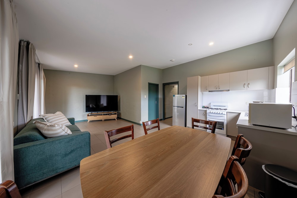 Family Room, Multiple Bedrooms