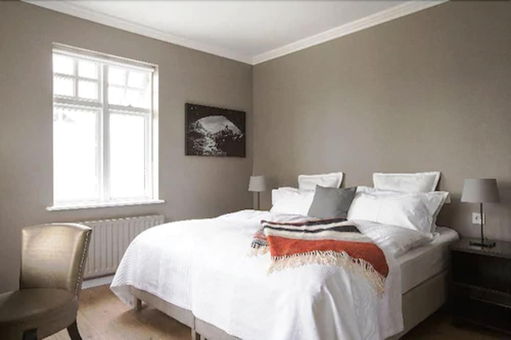Standard Double or Twin Room - Photo 2