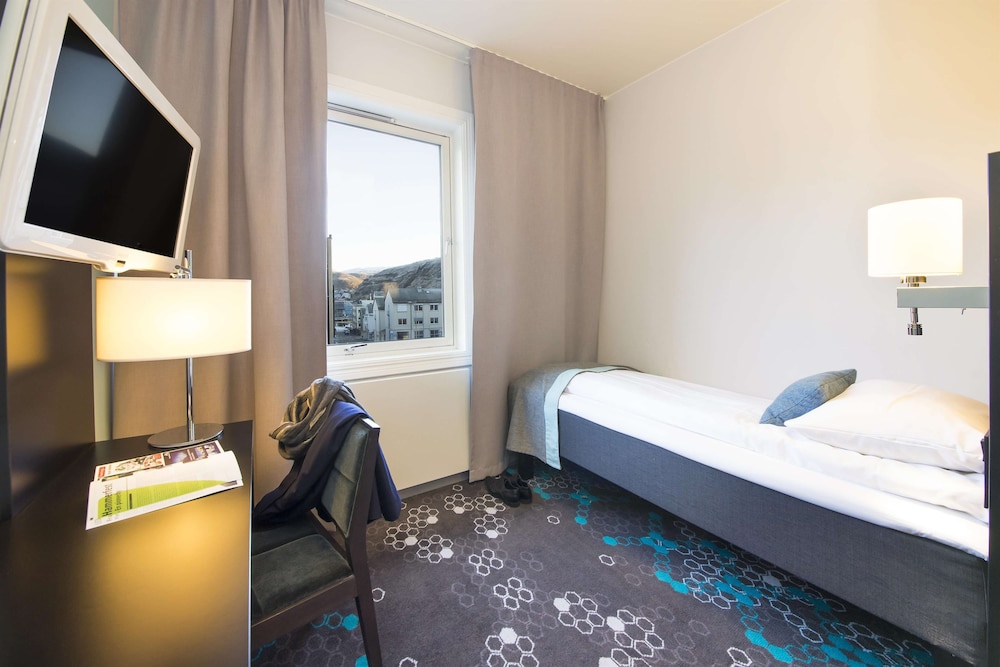 Room, 1 Twin Bed - Photo 1