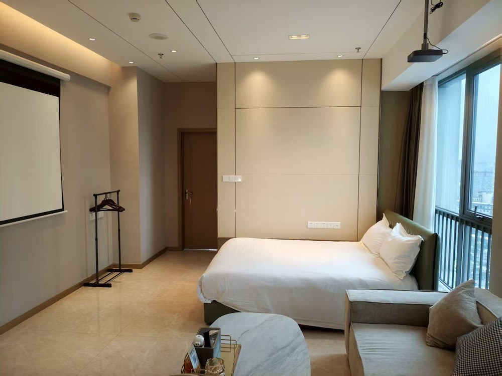 Family Suite, City View