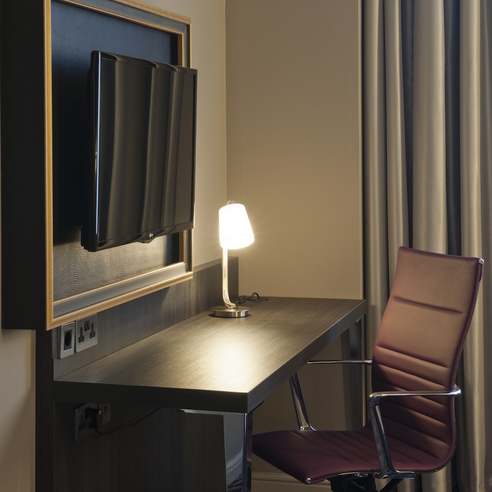 Suite, 1 Bedroom (Castle View) thumbnail 6
