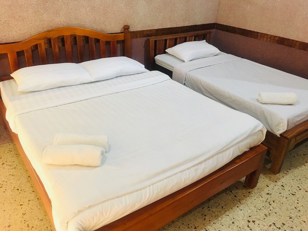 Family Double Or Twin Room photo 1