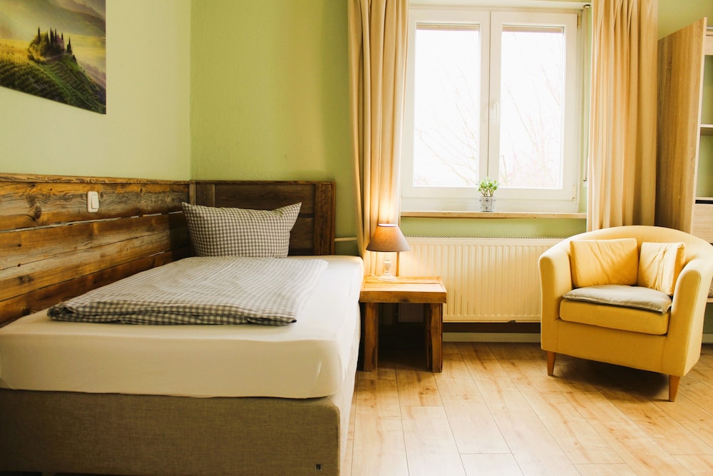 Standard Single Room photo 2