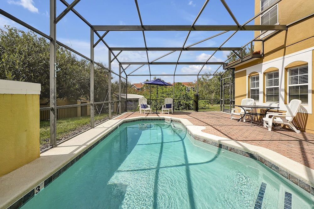 Exclusive Townhome, 4 Bedrooms, Private Pool - Photo 3