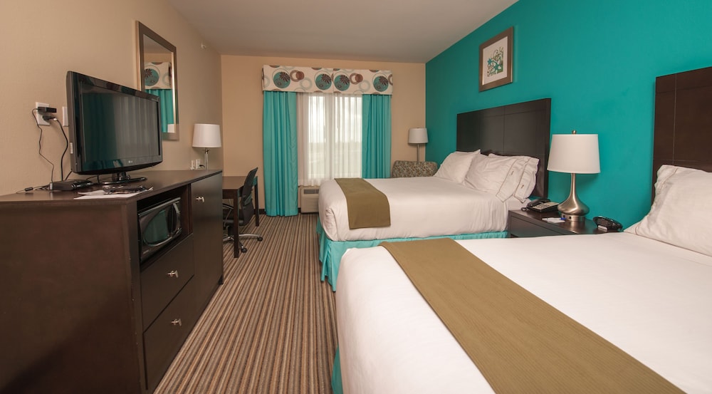 Room - Photo 1