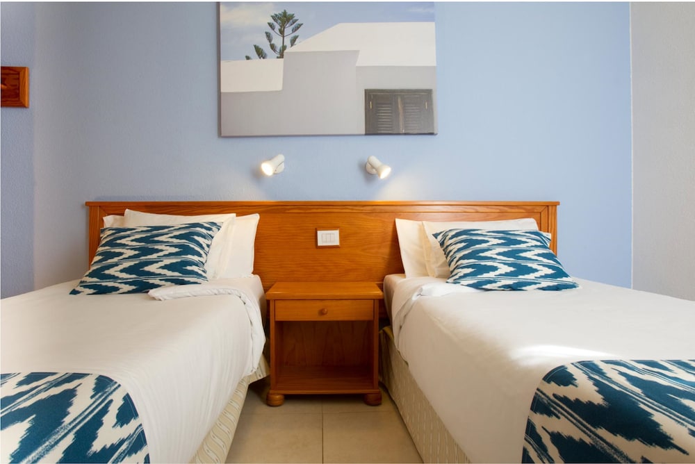 Standard Apartment, 1 Bedroom, Pool View (3 People)