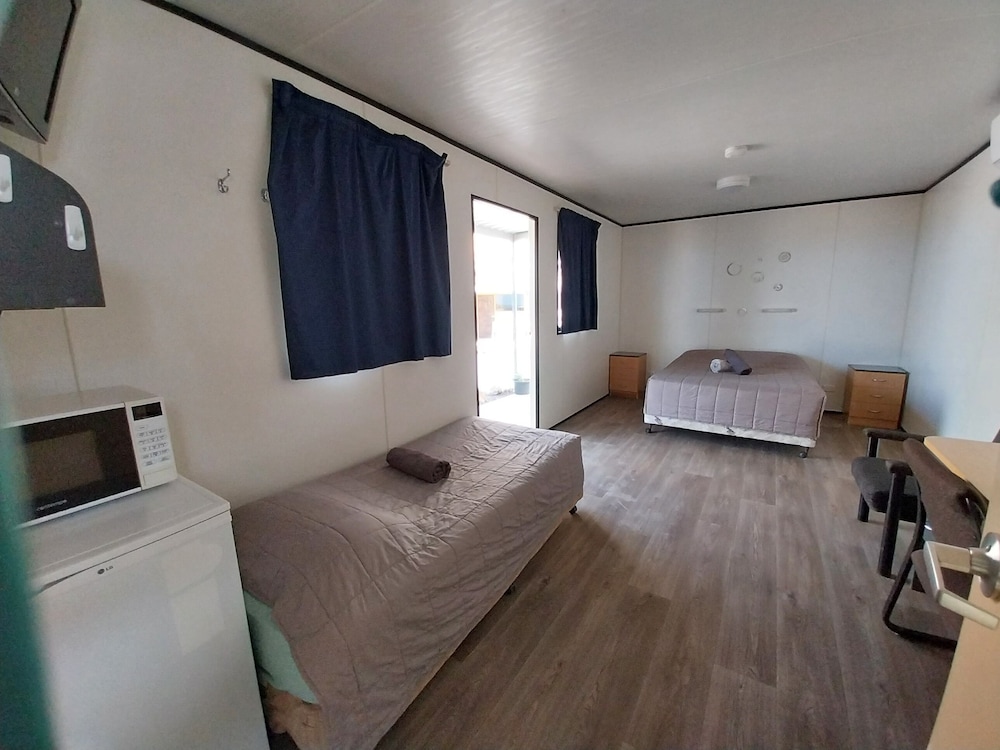 Standard Triple Room, Private Bathroom photo 1