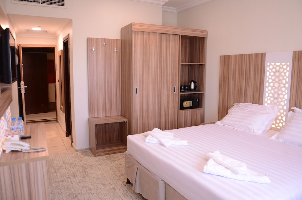 Deluxe Double Room - Photo 5
